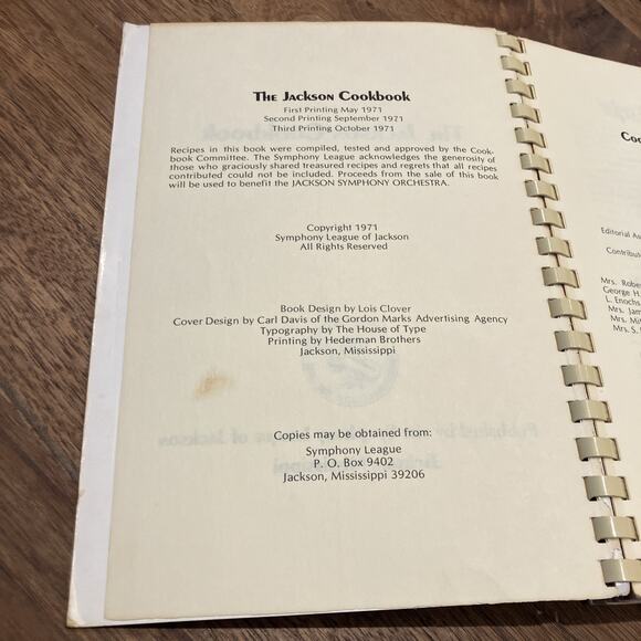 The Jackson Cookbook by The Symphony League of Jackson Mississippi (Comb Bound) - Picture 5 of 15